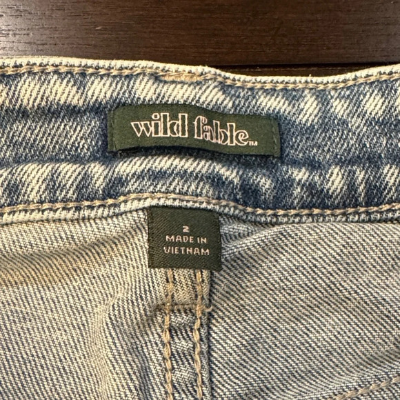 Wild Fable Light Blue Distressed Boyfriend Jeans - Picture 2 of 4